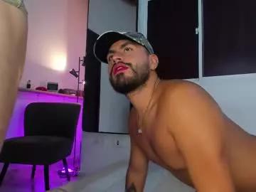 los_juanes from Chaturbate is Freechat