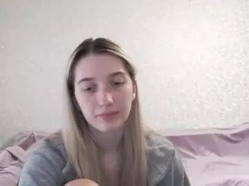 lucyreeel from Chaturbate is Freechat