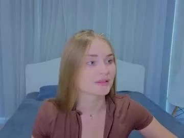 lukeriamoon from Chaturbate is Freechat