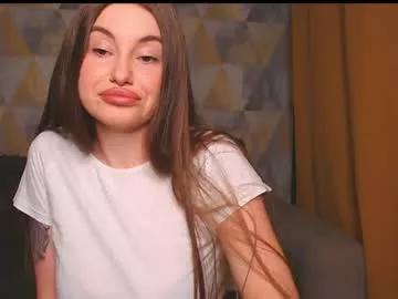 lulubiso from Chaturbate