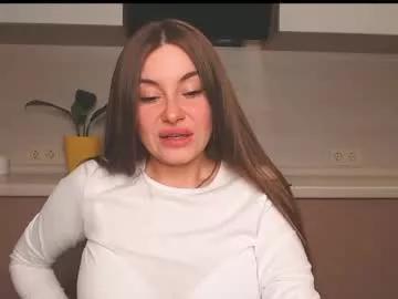lulubiso from Chaturbate