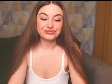 lulubiso from Chaturbate