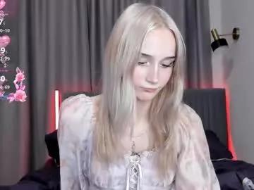 luna_r1se_ from Chaturbate is Freechat