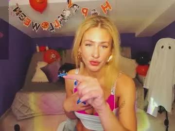madammilly from Chaturbate is Freechat