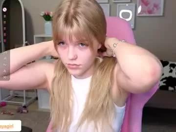 maya_blonde18 from Chaturbate