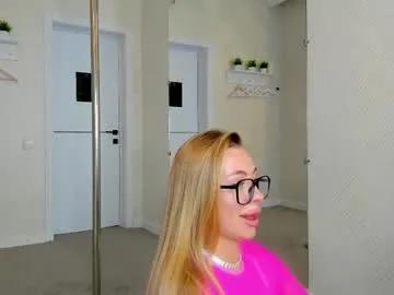 melissa_whitee from Chaturbate is Freechat