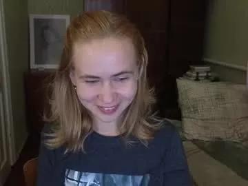 milora_ from Chaturbate is Freechat