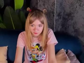 minnie_collins from Chaturbate is Freechat