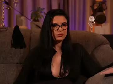 mistresskellykent from Chaturbate is Freechat