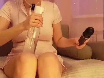 molly_wet0pussy from Chaturbate is Freechat
