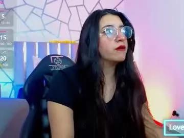 naanaky_tay from Chaturbate