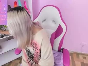natalia_henao_ from Chaturbate