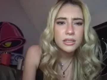 nikki_dreammm from Chaturbate