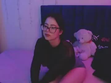 nikolle_huyt from Chaturbate is Freechat