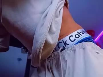 noah_xitruxx from Chaturbate is Freechat