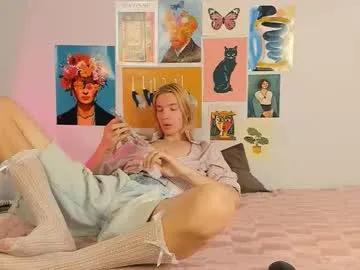 omensilk from Chaturbate is Freechat