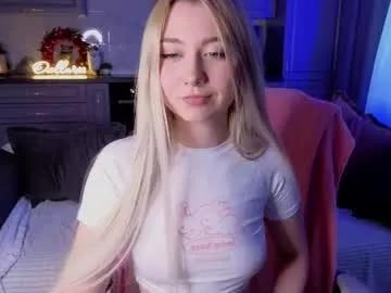 Watch blonde webcam shows. Cute sexy Free Performers.