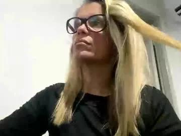 polaqueen1982 from Chaturbate is Freechat