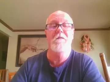 pussylover1365 from Chaturbate