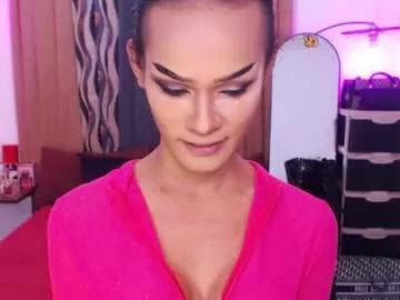 queenvalentinats from Chaturbate
