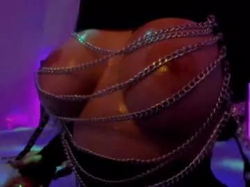 sashachase from Chaturbate