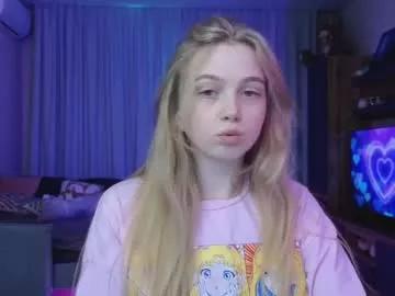 small_blondee from Chaturbate is Freechat