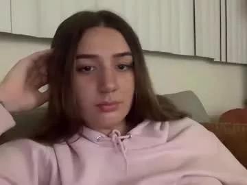 starqueenieee from Chaturbate is Freechat