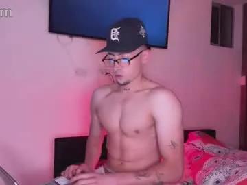 stronghardlatino from Chaturbate is Freechat