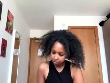 sundayinsohox from Chaturbate is Freechat