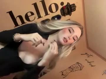 surprisecockmia from Chaturbate is Freechat