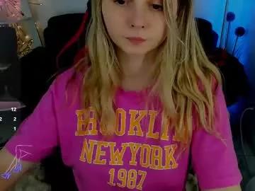 sweet_emily4u from Chaturbate