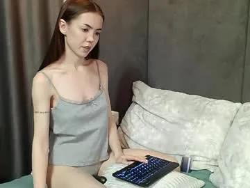 sweetieee_kira from Chaturbate is Freechat