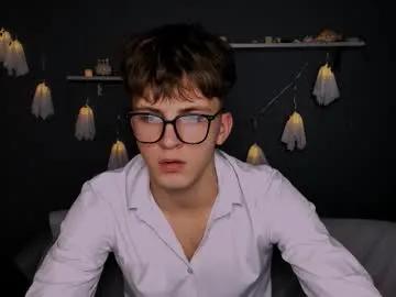 travis_wolf_ from Chaturbate is Freechat