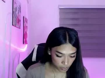 ur_dazzlingmorenaxx from Chaturbate is Freechat