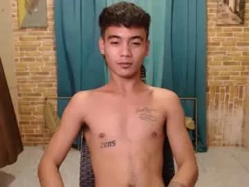 ur_naughtyboy_raphael from Chaturbate is Freechat