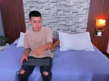 valen_and_dollar from Chaturbate is Freechat