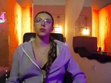 valentina_red18 from Chaturbate is Freechat