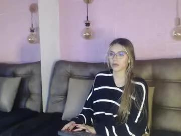 valentina_red18 from Chaturbate is Freechat