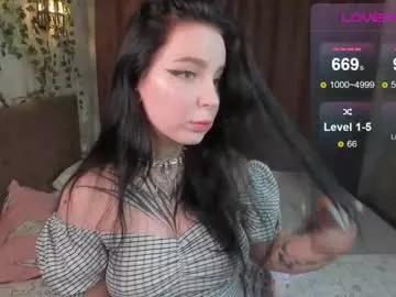 vivi__squirrel from Chaturbate