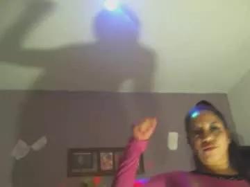 yesicabellezas from Chaturbate is Freechat