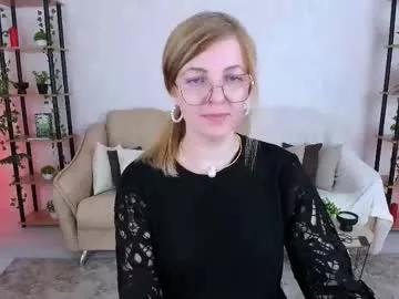 youruniversee from Chaturbate is Freechat