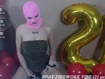 zoeythepinkmask from Chaturbate is Freechat