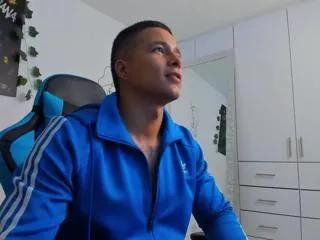 andrew_materazzi from Flirt4Free is Freechat
