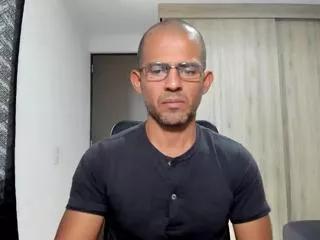 david_oneil from Flirt4Free