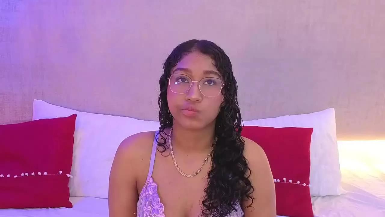 Tamaralorens from Streamray is Freechat