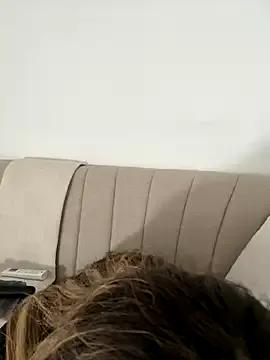 -Alisa from StripChat is Freechat
