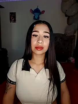 -HelloKitty_ from StripChat is Freechat