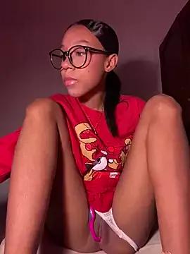 2001Sofisweet from StripChat is Freechat