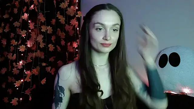 __Leyla__ from StripChat is Freechat
