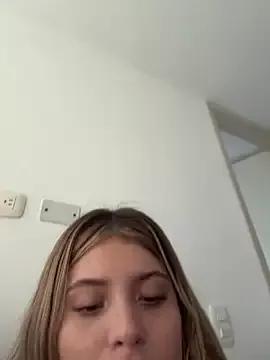 _Alicee_1 from StripChat is Freechat